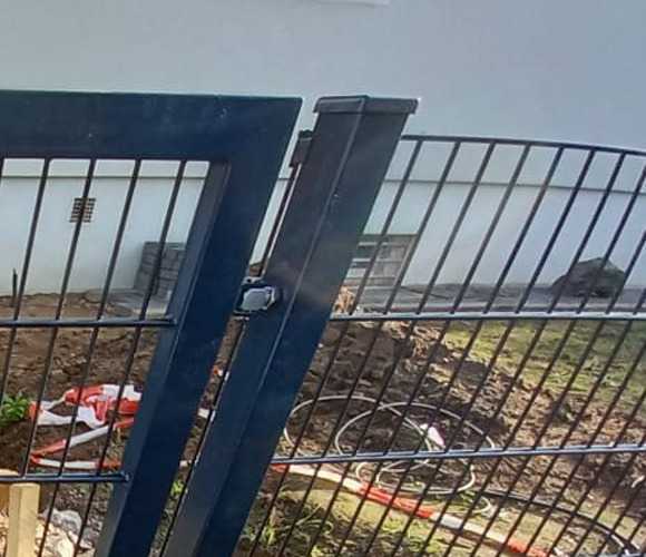 Pfostenkappe 60x60 Anthrazit RAL 7016 Zaun-Idee Montage 