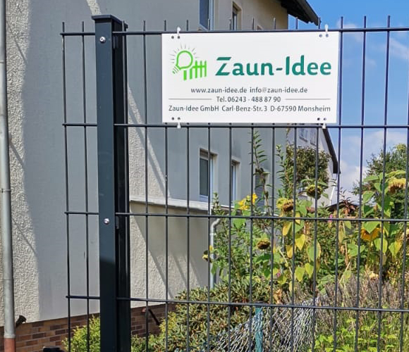 Zaunpfosten mit Abdeckleiste Anthrazit RAL 7016 Zaun-Idee Montage
