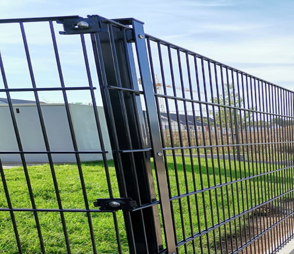 Eckverbinder Anthrazit RAL 7016 Zaun-Idee Montage