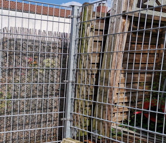 Eckpfosten mit Schelle Feuerverzinkt Zaun-Idee Montage