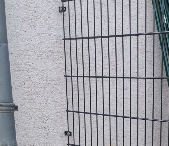 Wandanschlusswinkel Anthrazit RAL 7016 Zaun-Idee Montage